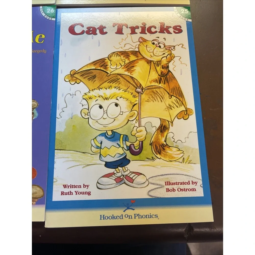 Set of 4 Hooked on Phonics HOP Books Cat Tricks Night is Right for Me Vintage